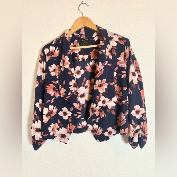 iris Jackets & Blazers - Iris Floral Drape Blazer